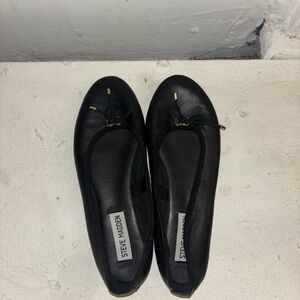 New condition, leather. Amazing price.